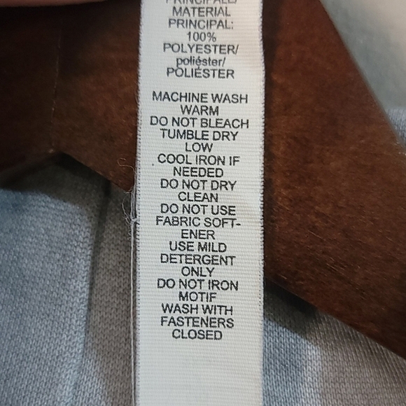 Adidas NWOT Gray Long Sleeve Hooded Pullover Sweatshirt with Zip Pockets - LARGE - Picture 9 of 9